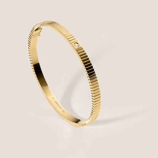 Elegantes, handgefertigtes Armband aus 18 Karat recyceltem Gold, nachhaltig hergestellt von Ilikoez